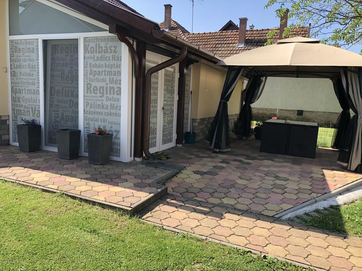 Regina Delux Apartman Gyula Zewnętrze zdjęcie