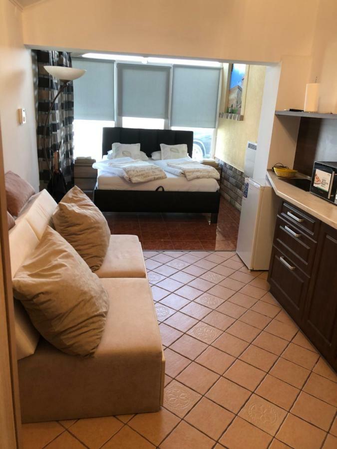 Regina Delux Apartman Gyula Zewnętrze zdjęcie
